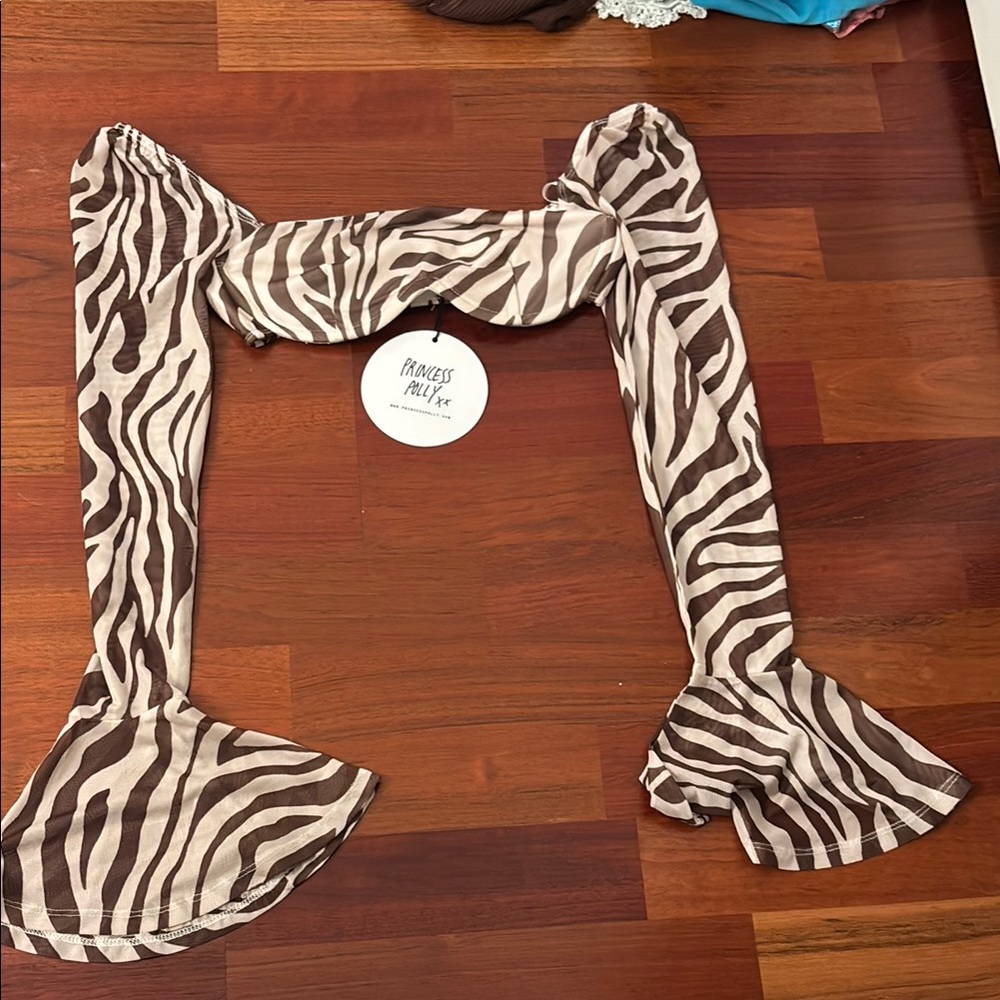 Princess Polly soul sister zebra flair top
